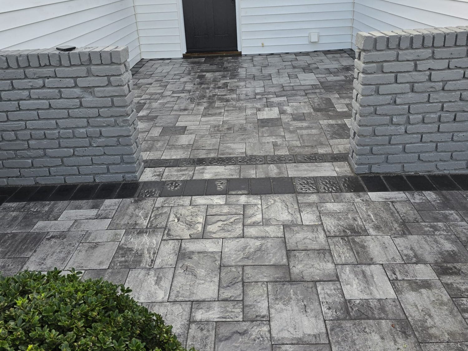 Pavers-entrance